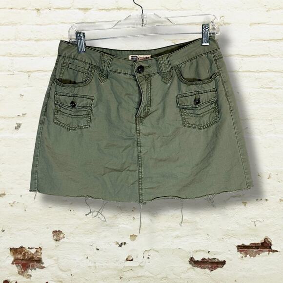 Faded Glory Olive Green Cargo Mini Skirt Raw Hem Y2K Utility Grunge Sz 4 - Picture 2 of 10